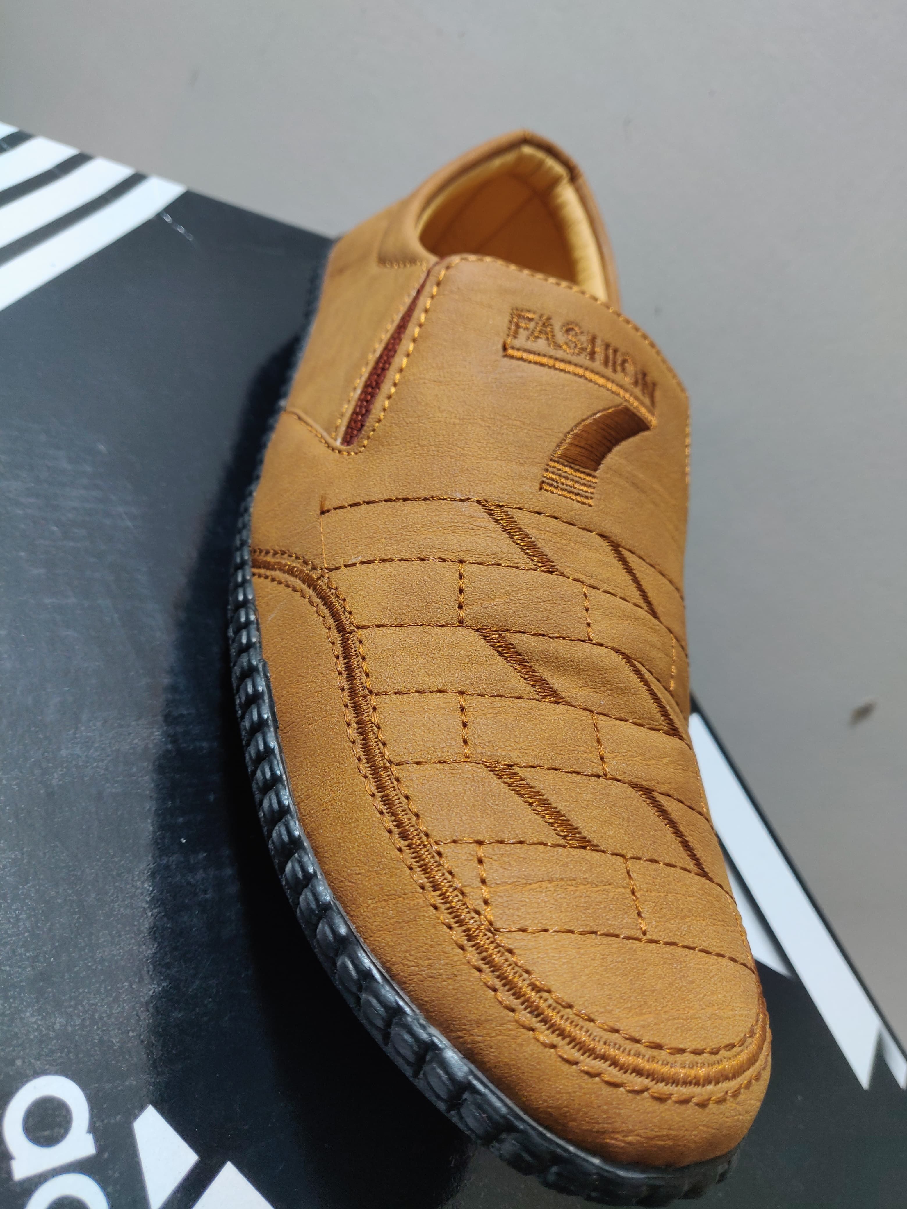 Men's Loafer