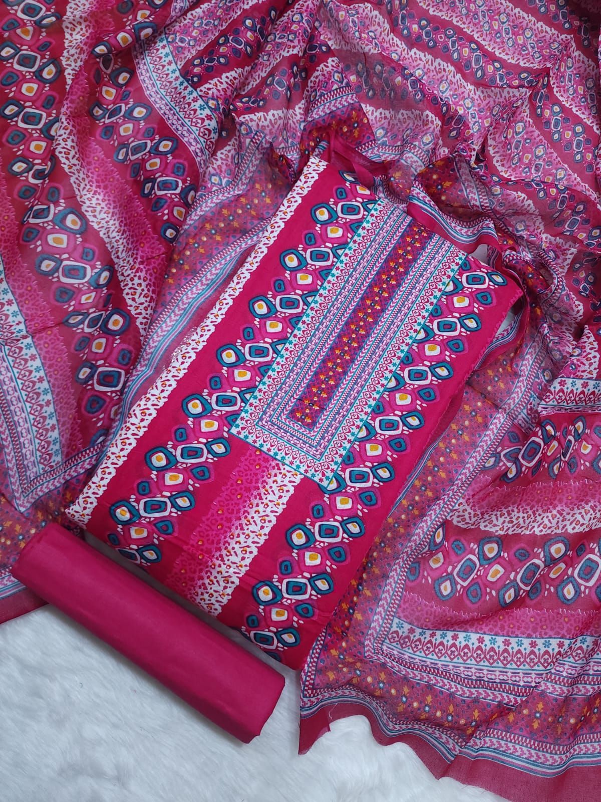 জয়পুর পেটেল থ্রি পিস