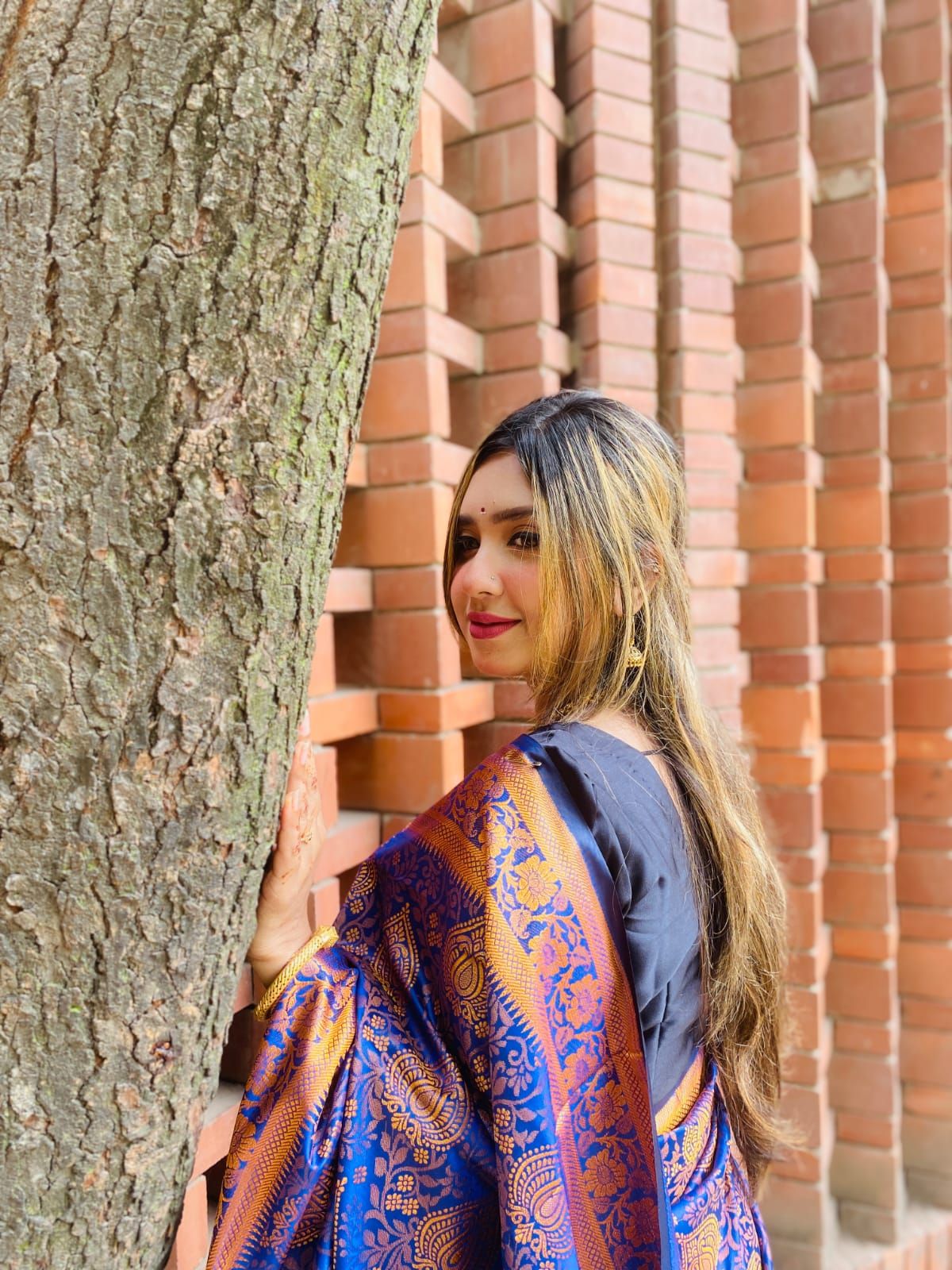 সিল্ক কাতান শাড়ি