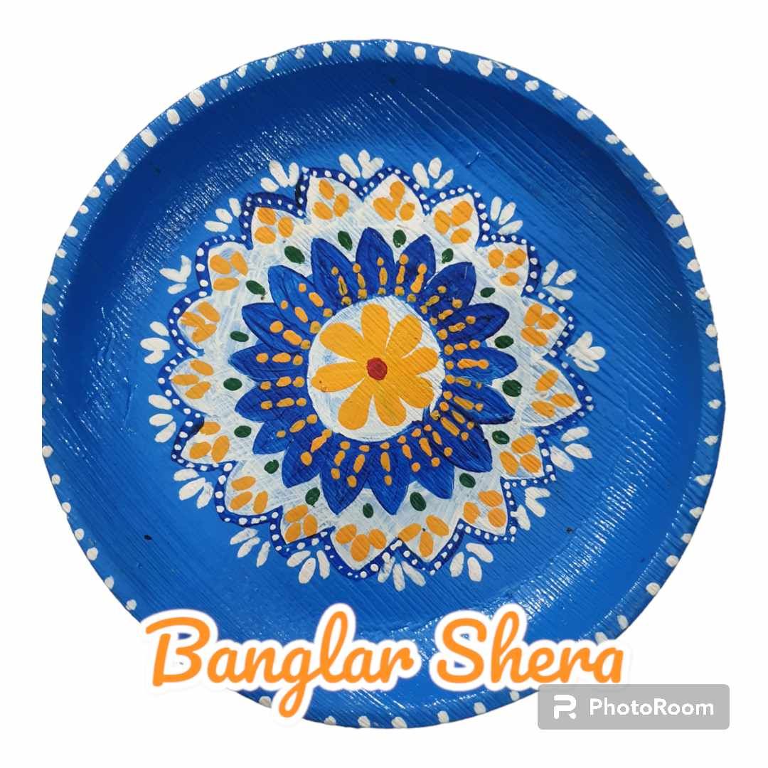 সুপারি খোলের পেইন্টিং প্লেট।