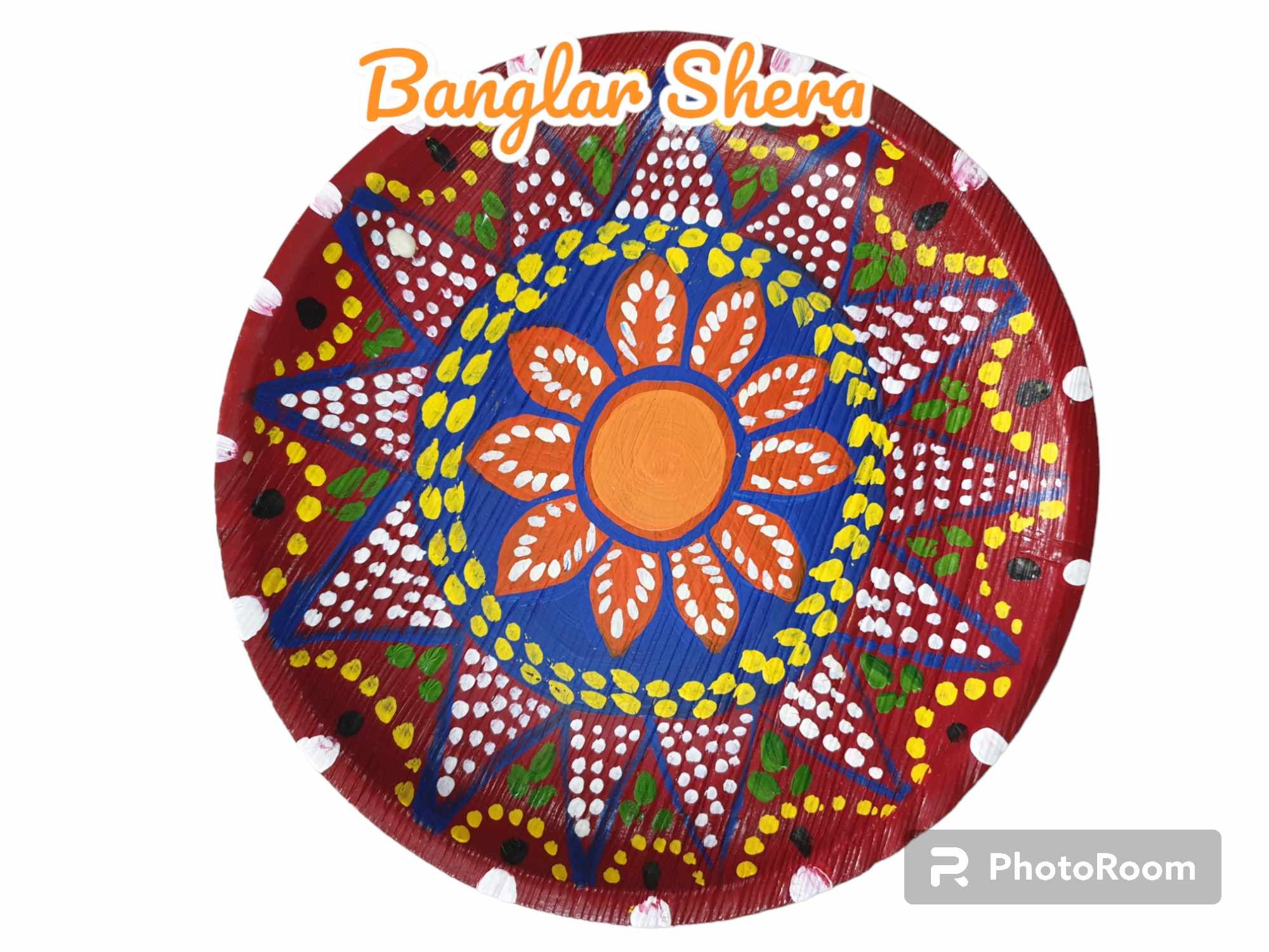 সুপারি খোলের পেইন্টিং প্লেট।