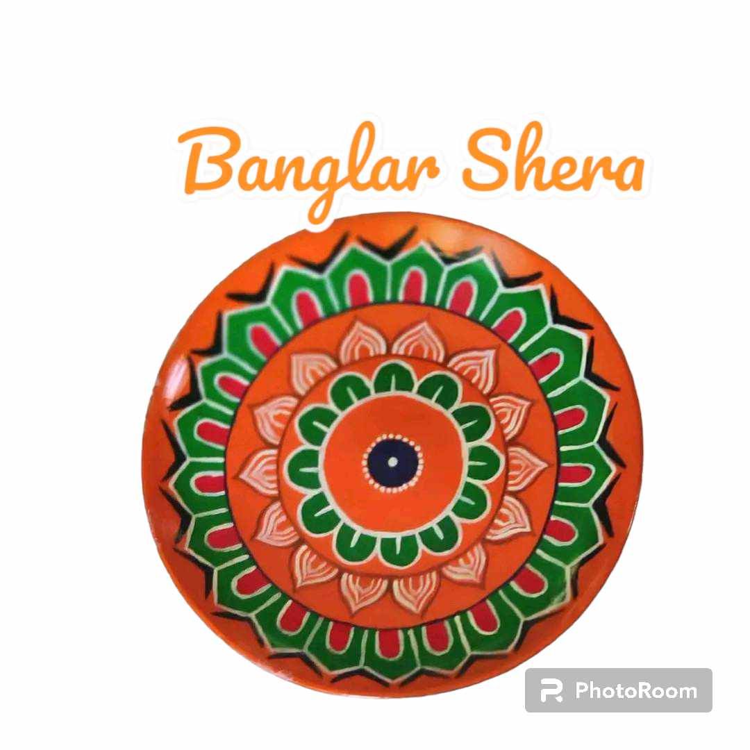 সুপারি খোলের পেইন্টিং প্লেট।