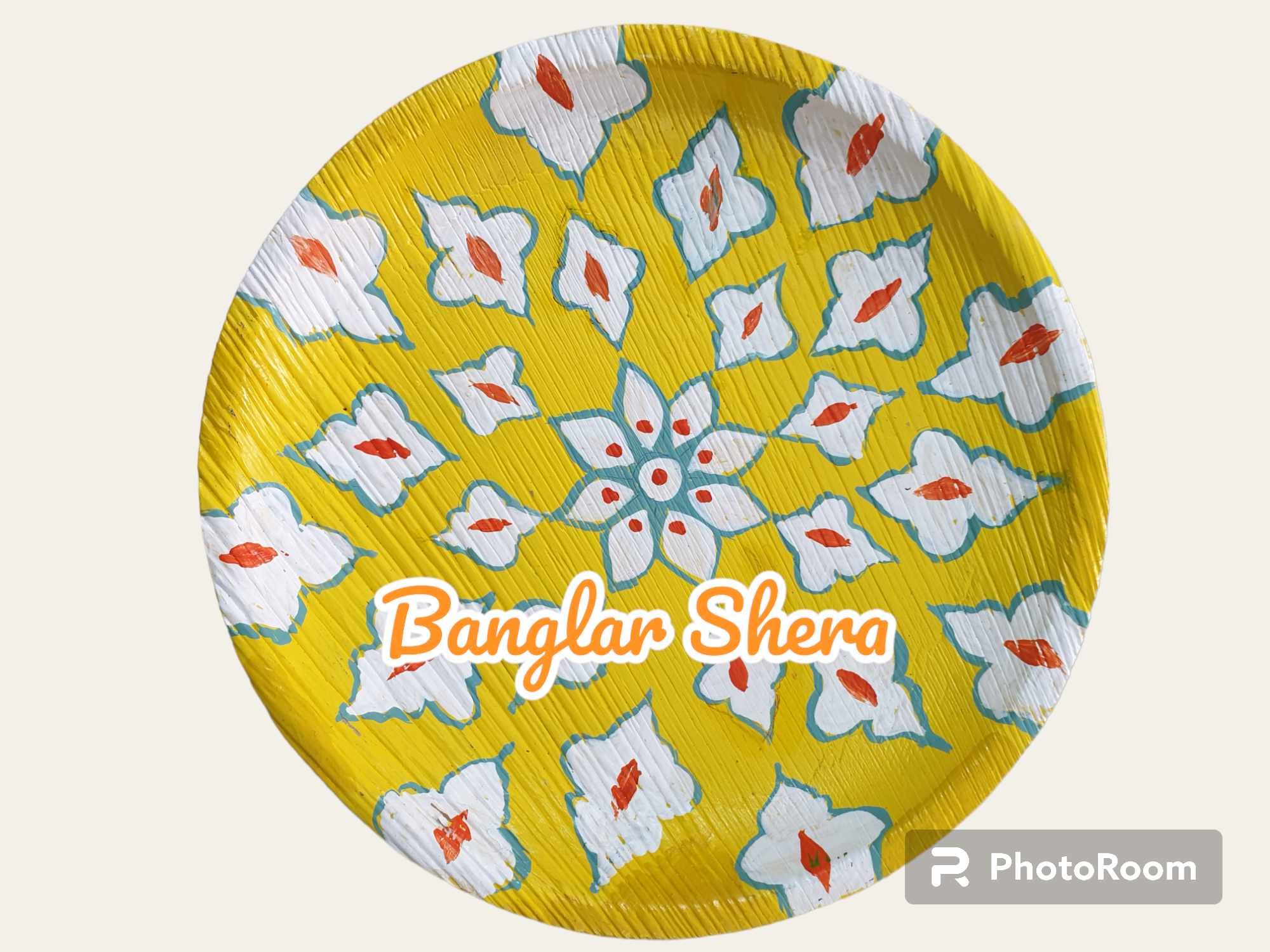 সুপারি খোলের পেইন্টিং প্লেট।