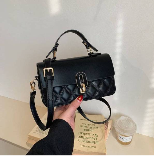 Trending Zero style opening crossbody shoulder bag