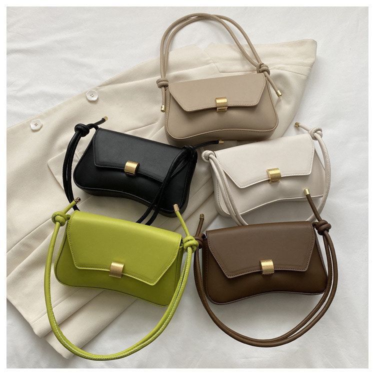Women Fashionable Messenger Bag