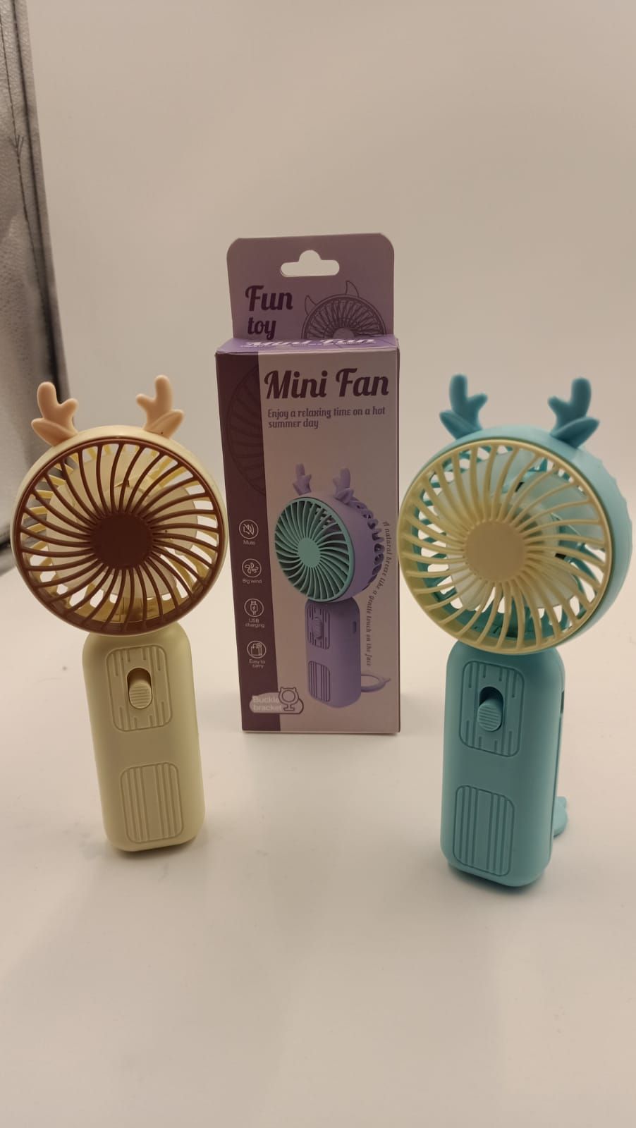 Portable Rechargeable Mini Fan with buckle bracket