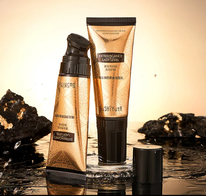 Zhen Chong Jing Yan Black Gold Bubble Deep Refreshing Soft Clean Gentle Moisturizing Silicone Massage Facial Cleanser