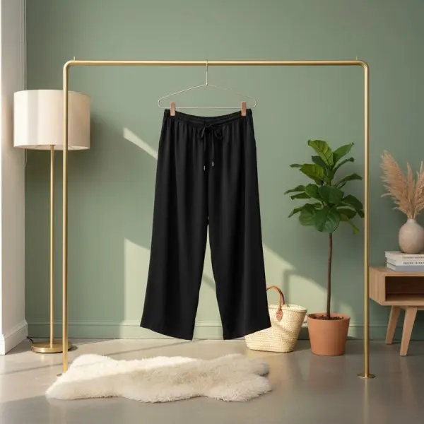 Black Palazzo / Selwar