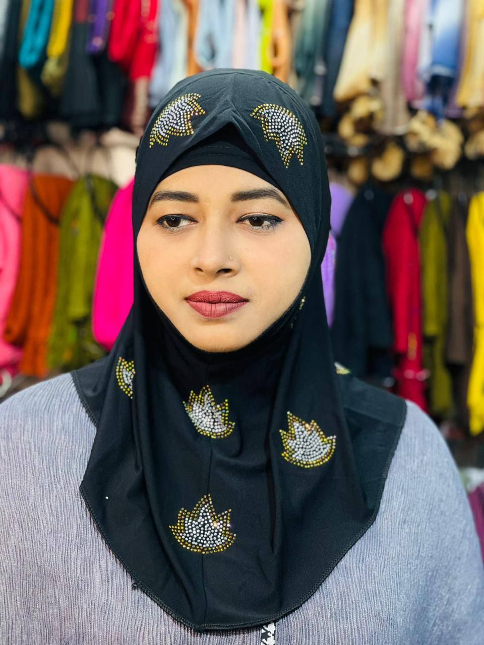 Elegance Party Look Short Hijab