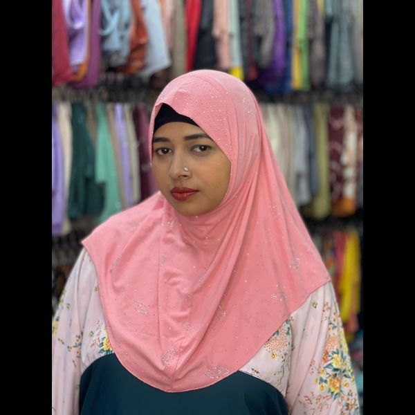 Fanchy Short Readymade Hijab  .