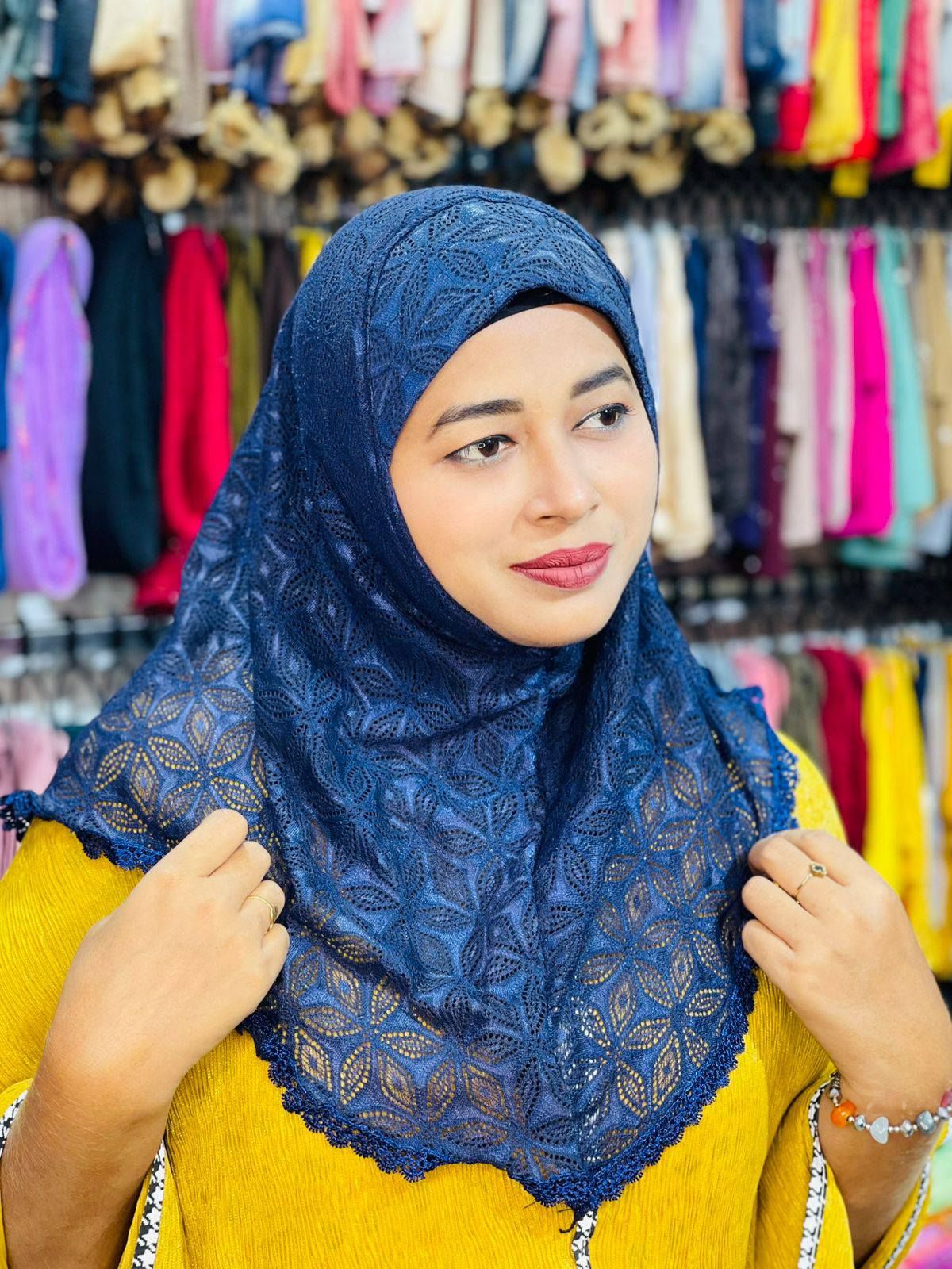 Party Net Short Hijab