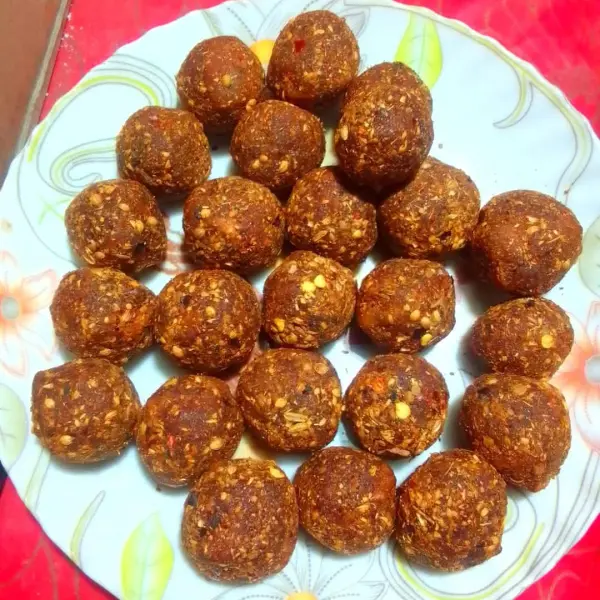 তেতুল নাড়ু