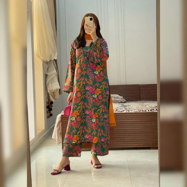 Digital Printed Soft Silk Three-Piece with Chiffon Orna | Elite Elegance