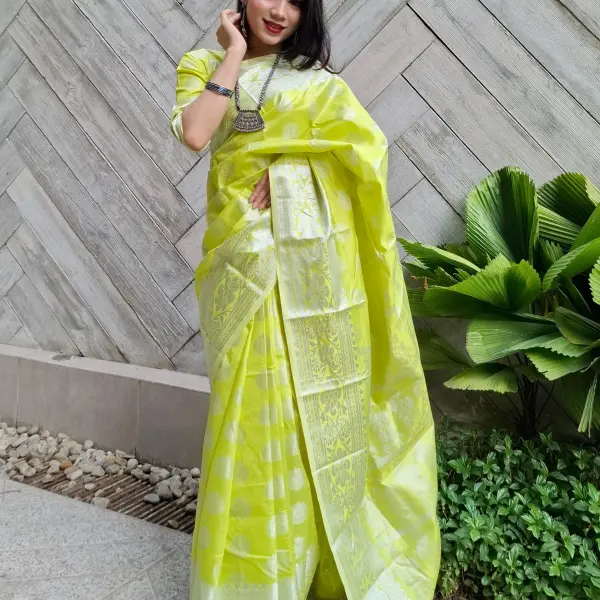 Olive Color Premium Katan Saree With Blouse জলপাই কালার কাতান শাড়ি