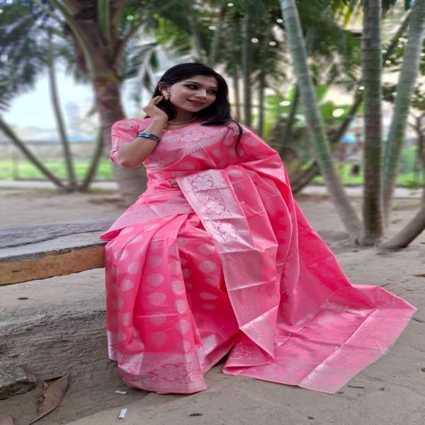 Misti Color Katan Saree মিষ্টি কালার কাতান শাড়ি ম্যাচিং ব্লাউজ পিস সহ