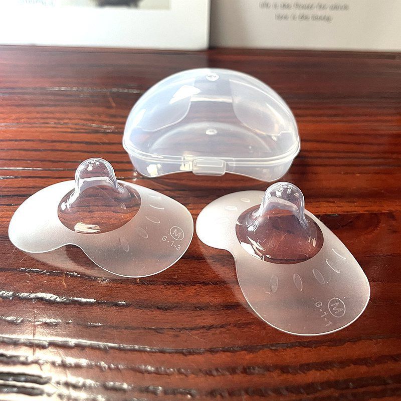 2 Piece Nipple Shield with Carrying Boxes Breastfeeding Nipple
