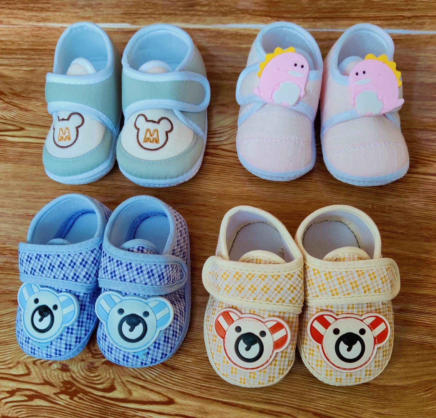 New born Baby Shoes-1pair [0-6 month] (Any Color)