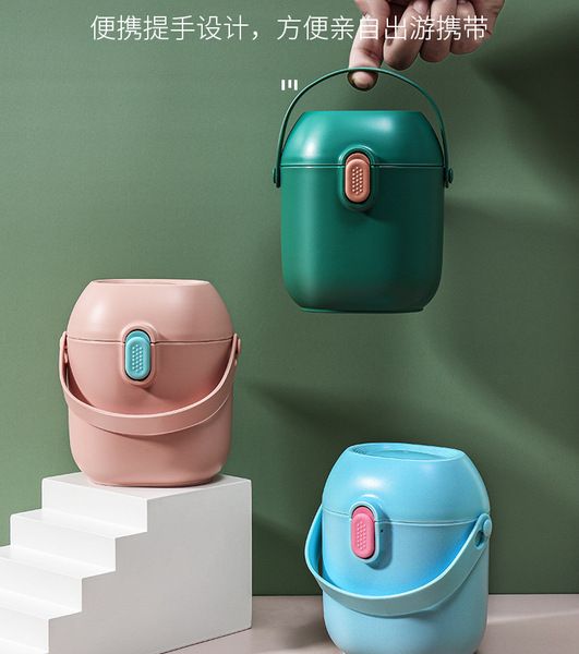 Baby food Storage box with handle to go out, capacious storage box for supplementary -1pcs (Any Color)