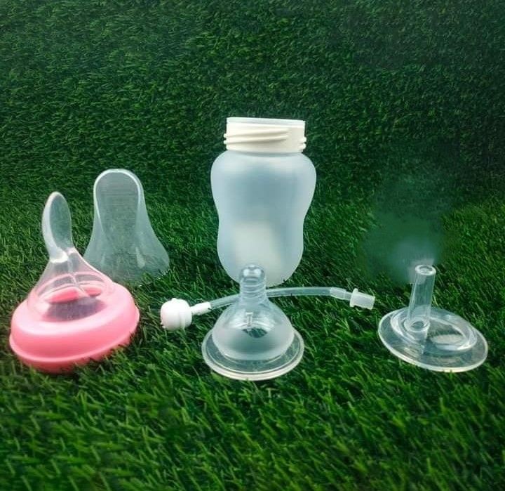 Full Silicone 3in1 180ml Spoon feeder / Mom pot / Milk feeder Khisuri/rice vanguard squeezed spoons -1pcs (Any Color)