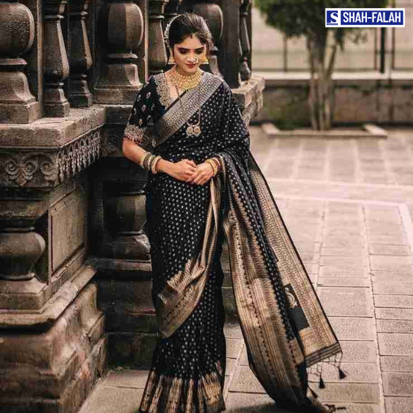 Stylish Afsan Print Sharee with Blouse Piece