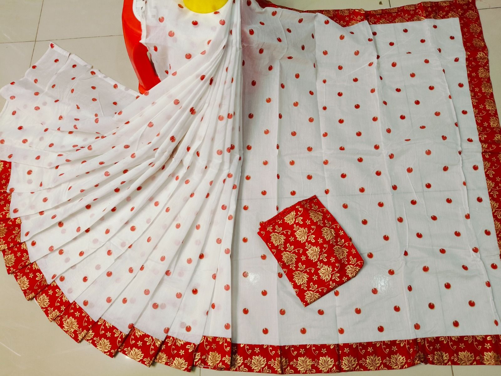 🌸 Premium Resom Silk Sharee – আভিজাত্যের ছোঁয়ায় উৎসবের সাজ